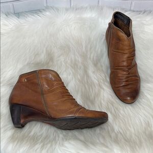 Pikolinos Cognac Leather Booties Sz 36/5